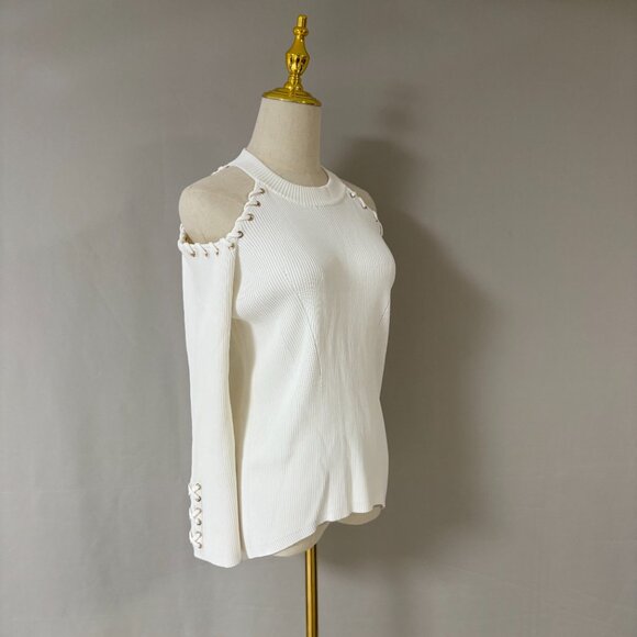 Camilla White Off-the-Shoulder Bell-Sleeve Knitted Jumper - Picture 5 of 12